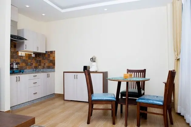 Sarovar Residency Serviced Apartment Hotel - Mutfak