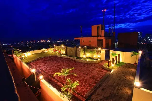 Sarrosa International Hotel and Residential Suites