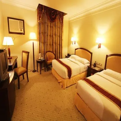 Sarrosa International Hotel and Residential Suites - Oda