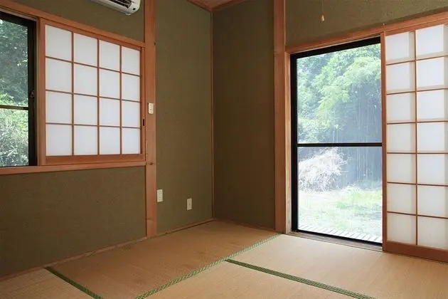 Sasayakana Ouchi Sakida Kushima - Oda
