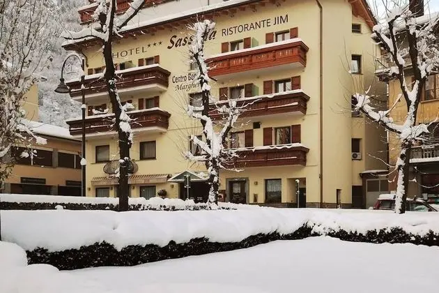 Hotel Sassella - Dış Mekan