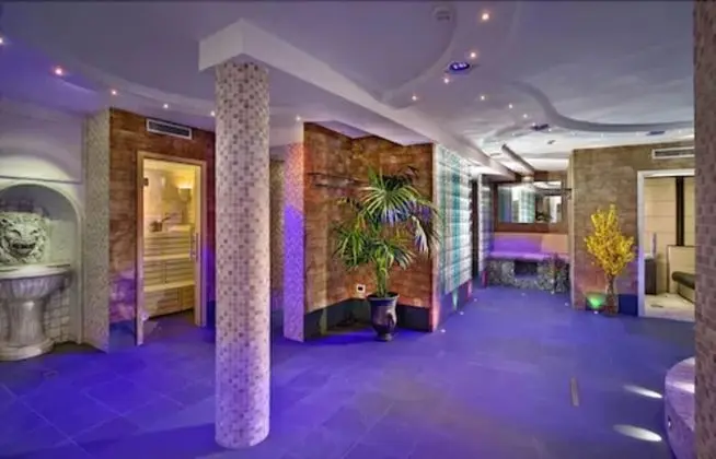 Hotel Sassella - Spa