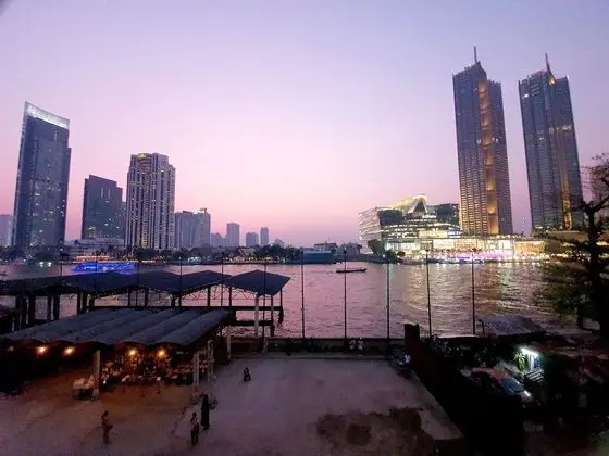 SATHORN TERRACE APARTMENT