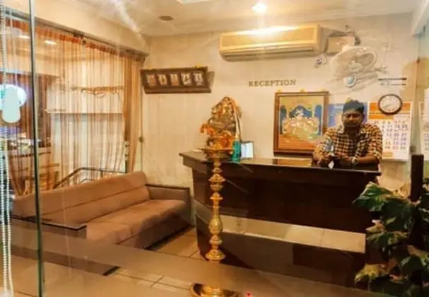 Sathya Residency - Lobi