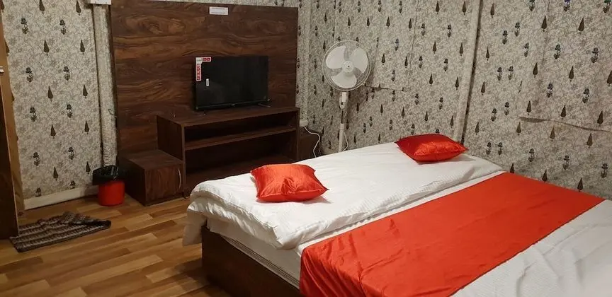 Satpura Adventure Resort & Camping - Oda