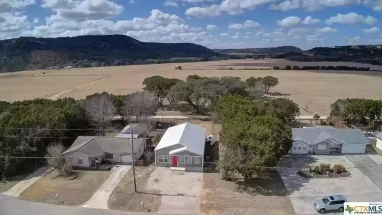 Sattler Haus RR 464 in Canyon Lake - Oda