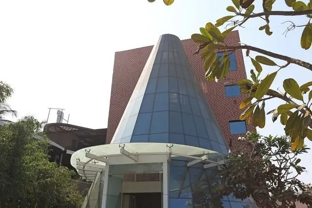 Hotel Satyan Inn