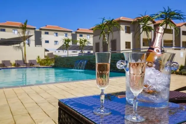 Savannah Park Luxury Apartments - Havuz
