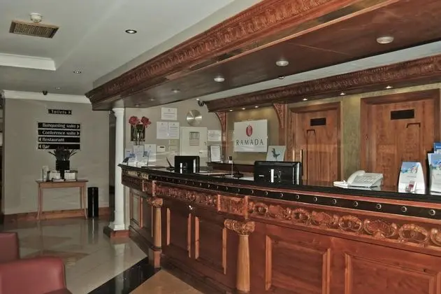 Savera Hotel South Ruislip - Lobi