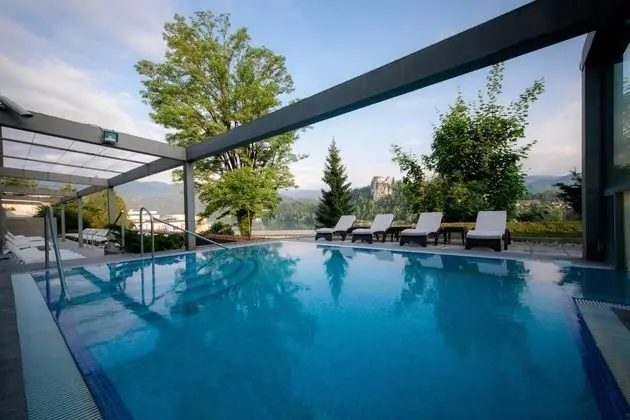 Hotel Savica Garni