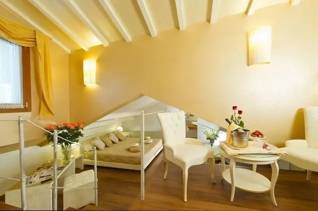Hotel Savoia & Jolanda - Oda