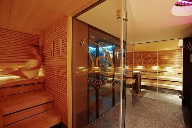 Savoy Hotel - Havuz
