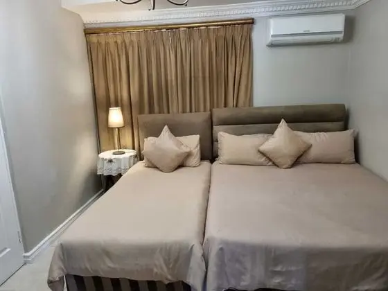 Savoy Lodge - Standard Double Room 4 - Oda