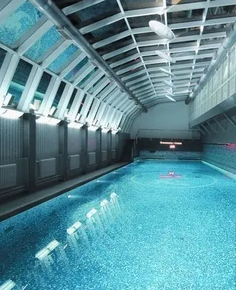 Hotel Savoy Moscow - Havuz