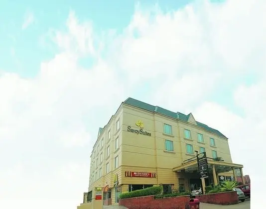 Savoy Suites Noida