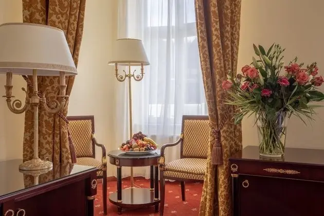 Savoy Westend Hotel - Oda