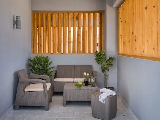 Savvas Luxury Suites - Lobi