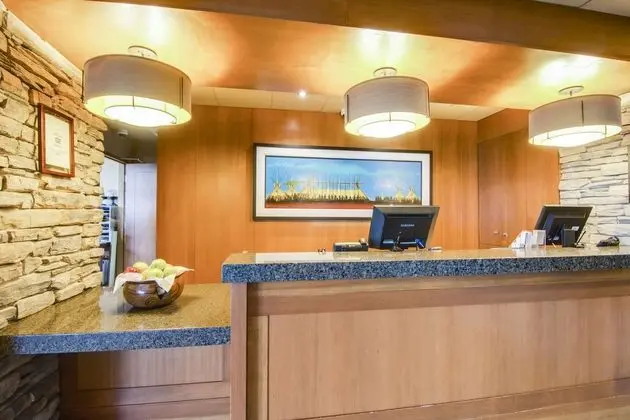 Sawridge Inn and Conference Centre Edmonton South - Lobi