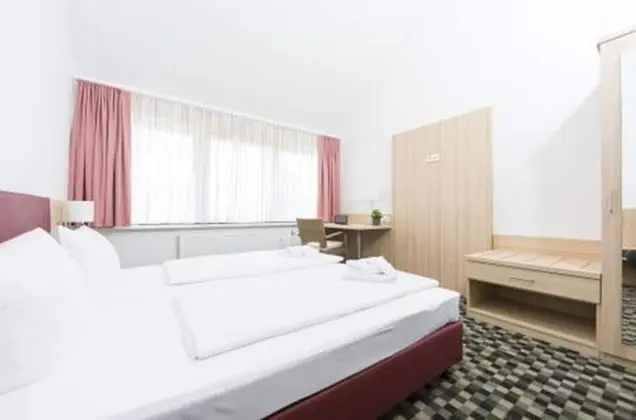 Hotel Saxenhof der Rhöner Botschaft - Oda