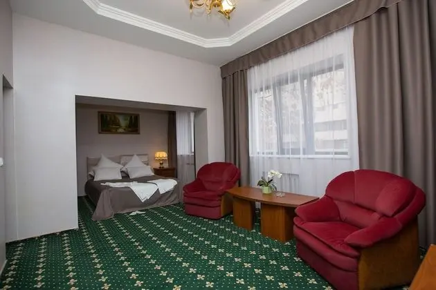 Hotel Saya