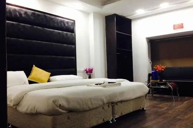 Hotel Saya - New Delhi Railway Station