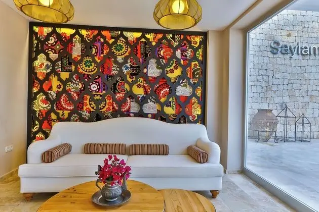Saylam Suites