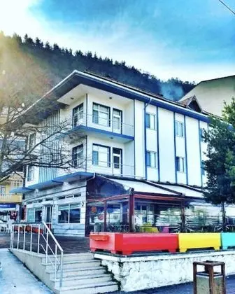 Saymoz Hotel - 1