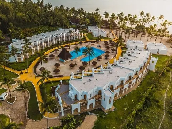 SBH Kilindini Resort - Havuz