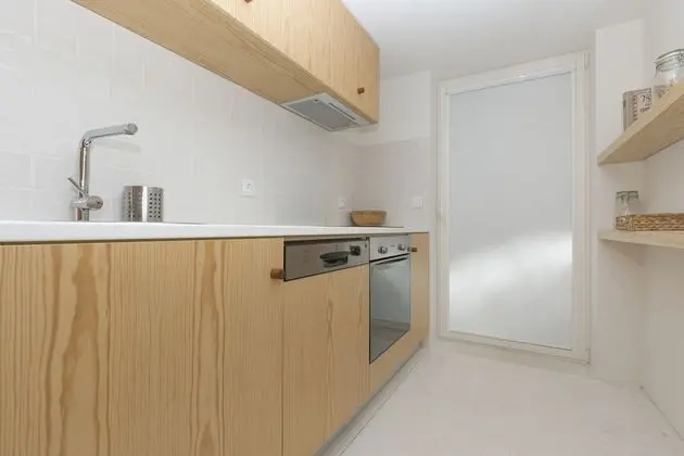 Sbra01 · Hidden Gem Apartment Design · Wifi · Netflix - Mutfak