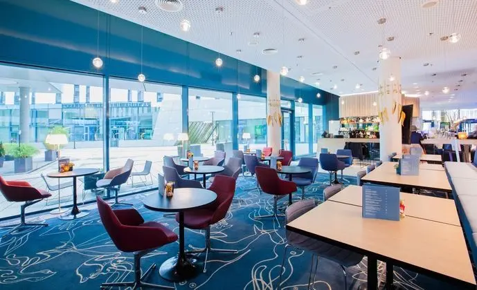Scandic Hamburg Emporio - Bar
