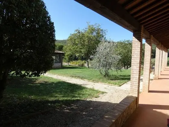 Scappo In Umbria, Casale Vallenea