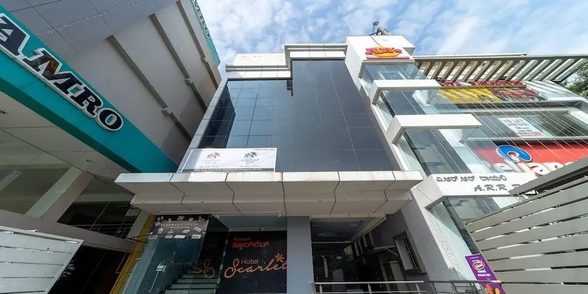 Hotel scarlet by Elephant stay