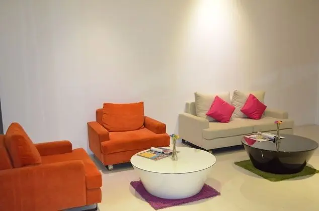 The Scenery City Hotel - Lobi