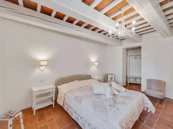 Scenic Apartment in Mombaroccio with Garden near City Center - Oda