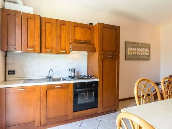 Scenic Apartment in Salò With Swimming Pool - Mutfak