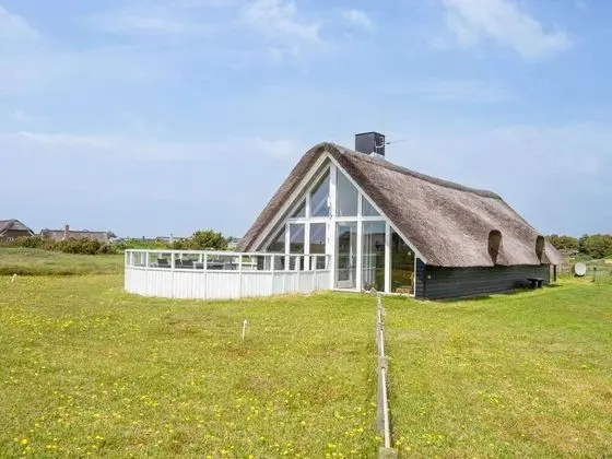 Scenic Holiday Home in Hvide Sande With Sauna
