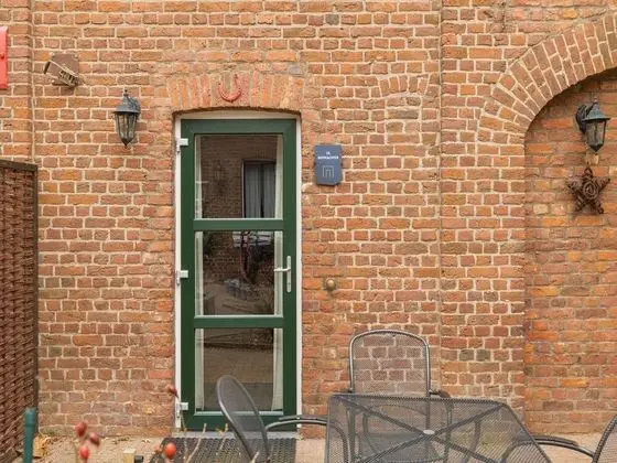Scenic Holiday Home in Vijlen With Garden - Lobi