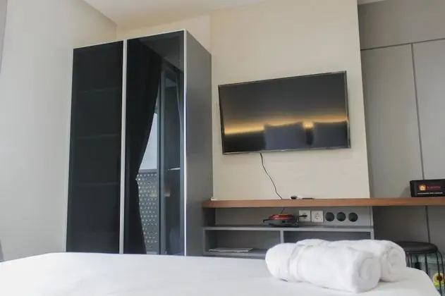 Scenic Studio at West Vista Apartment Puri - Dış Mekan