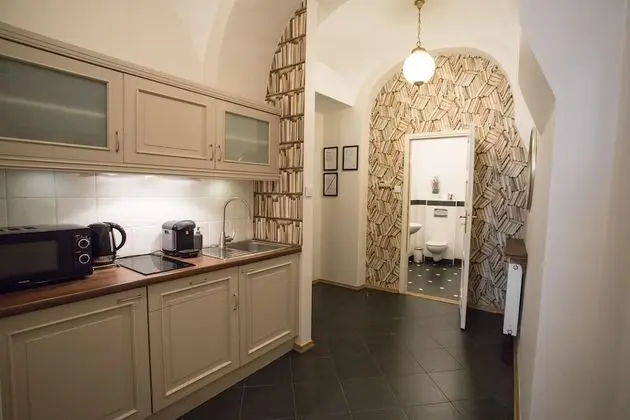 Scharffenberg Apartments Main Square - Mutfak
