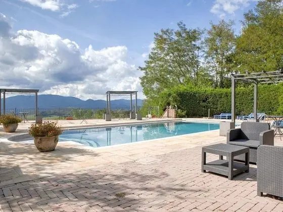 Schilderachtige Boerderij in Pian di Sco-campiglia met Sauna