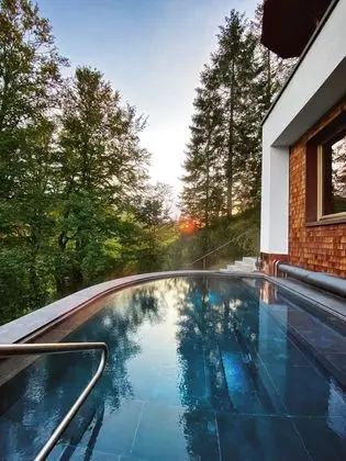 Schloss Elmau Luxury Spa Retreat & Cultural Hideaway - Havuz