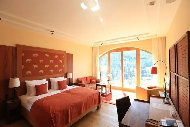 Schloss Elmau Luxury Spa Retreat & Cultural Hideaway - Oda