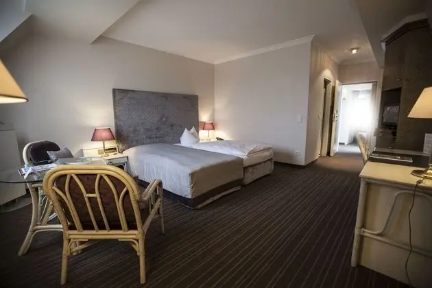 Hotel Schloss Friedestrom