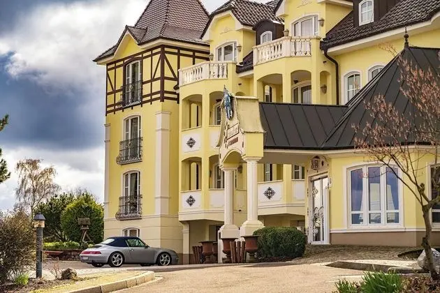Schloss Hotel Holzrichter - Dış Mekan