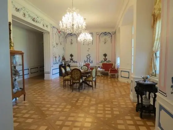Schloss Lohm - Yerinde Yemek