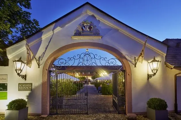 Schloss Reinach