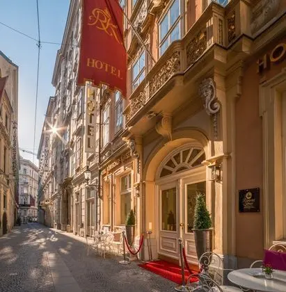 Schlosshotel Römischer Kaiser - Dış Mekan