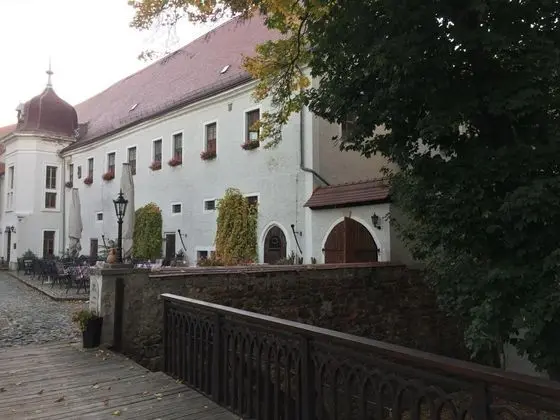 Schloss Hotel Wurzen - Dış Mekan