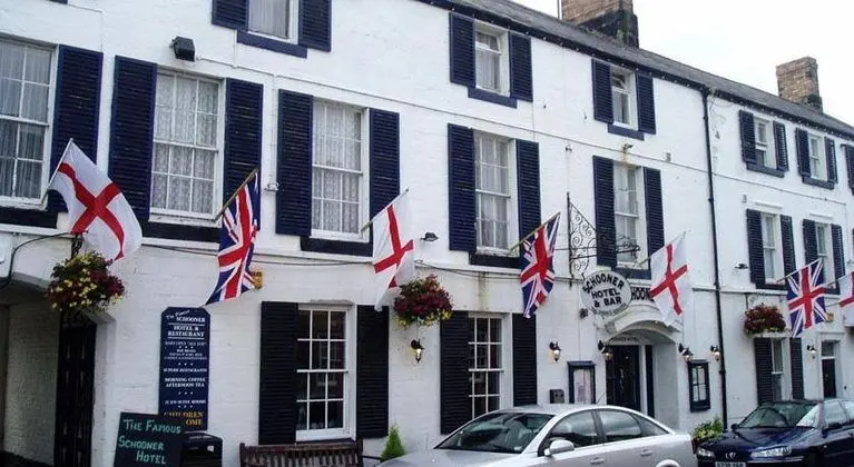 Schooner Hotel