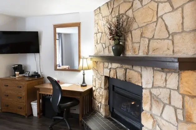Schott's Lake RV & Guest Ranch - Oda Düzeni